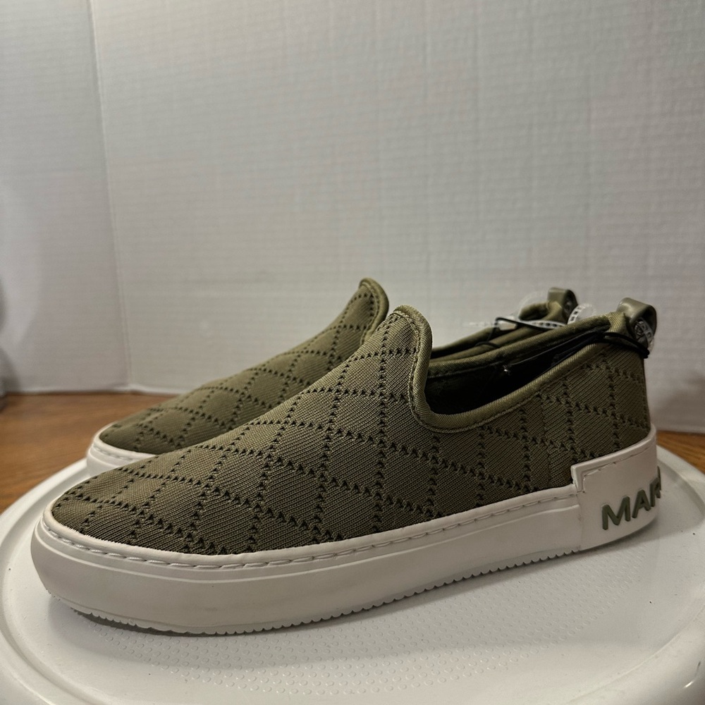 🆕Marc Fisher Slip On Sneakers